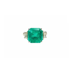 6.98 Carat Colombian Emerald and Diamond Ring