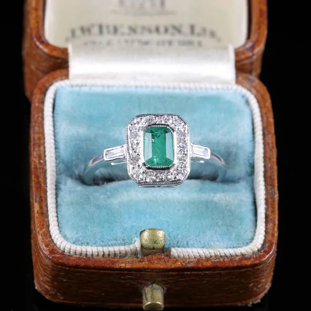 Emerald Diamond Engagement Ring 18Ct White Gold